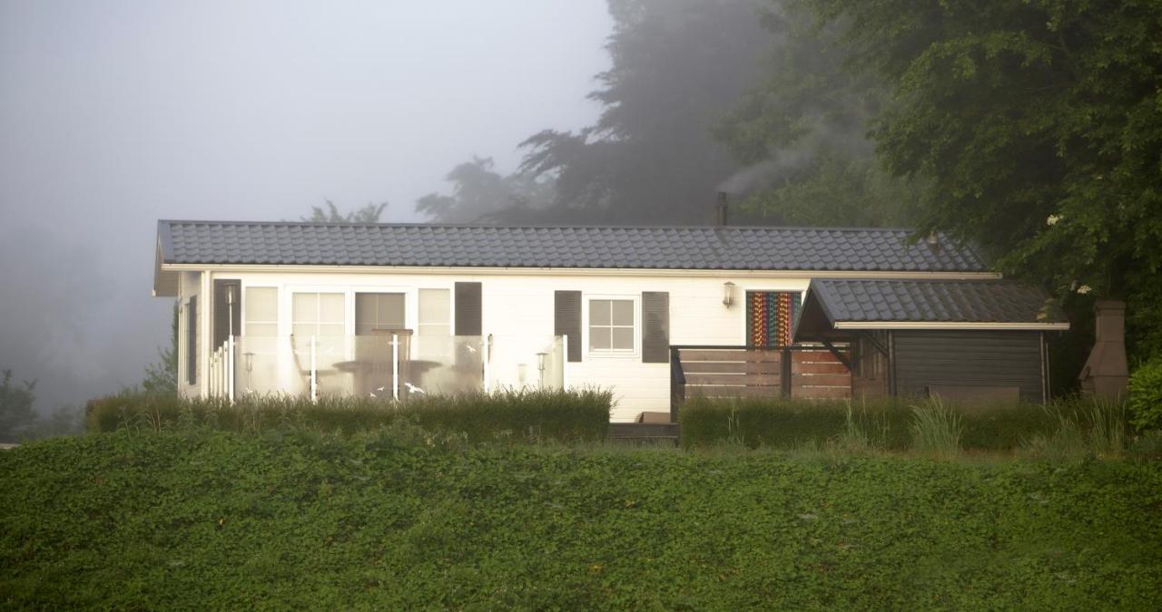Mooi Huisje Aan De Maas Villa Andel Bagian luar foto
